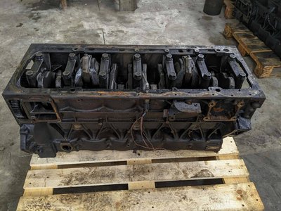 Блок двигуна D2066 LF036